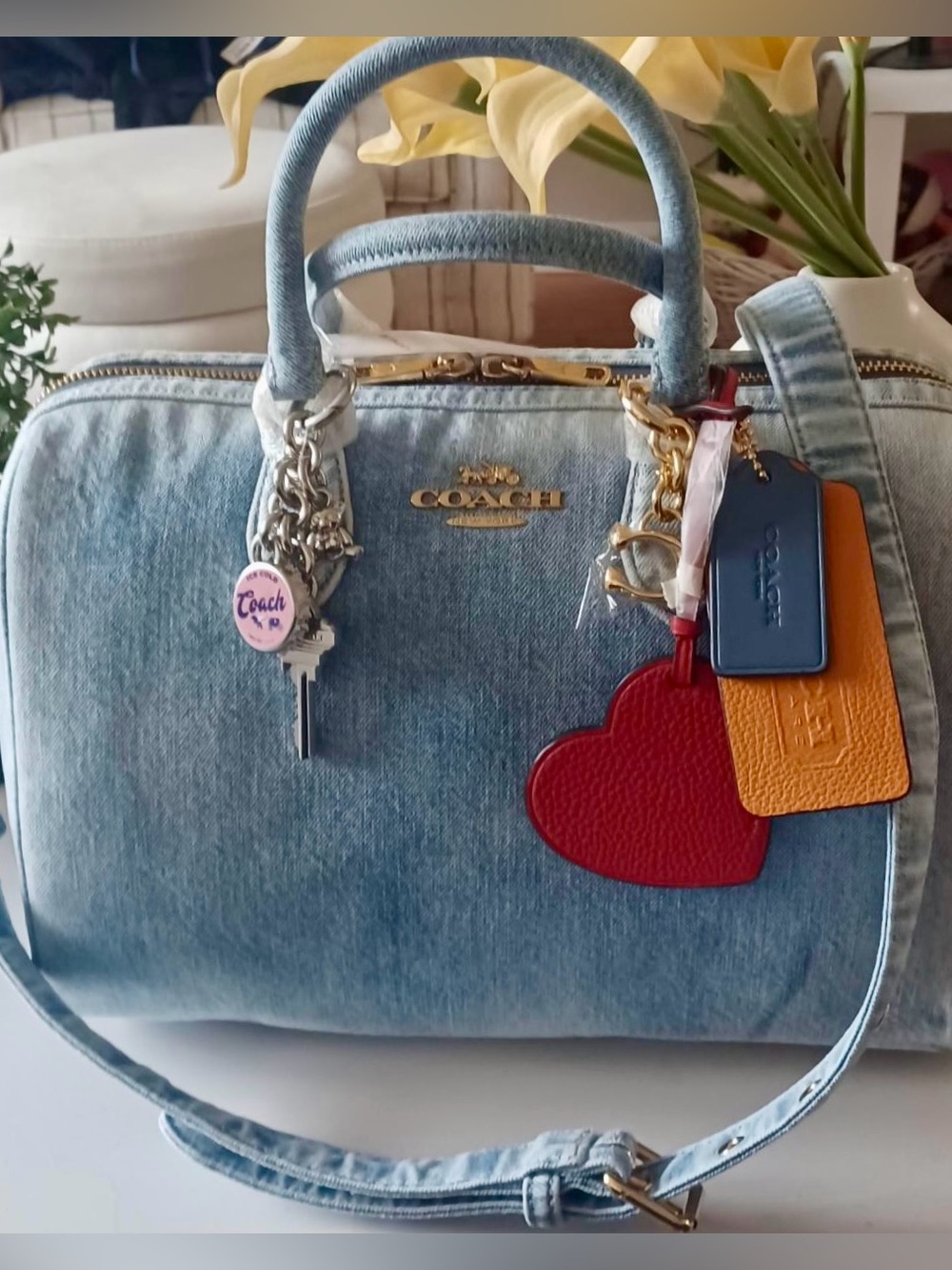 COACH LRG ROWAN DENIM SATCHEL + MATCHING WRISTLET BOTH NWT WITH CHARMS - Picture 12 of 15